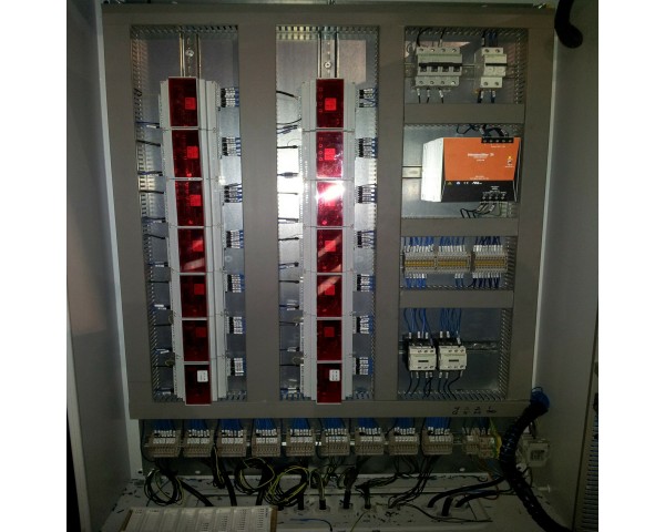 Cabinet with 58-channel...